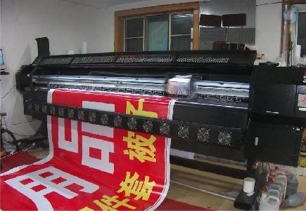 雅安喷绘广告分辨率是多少？